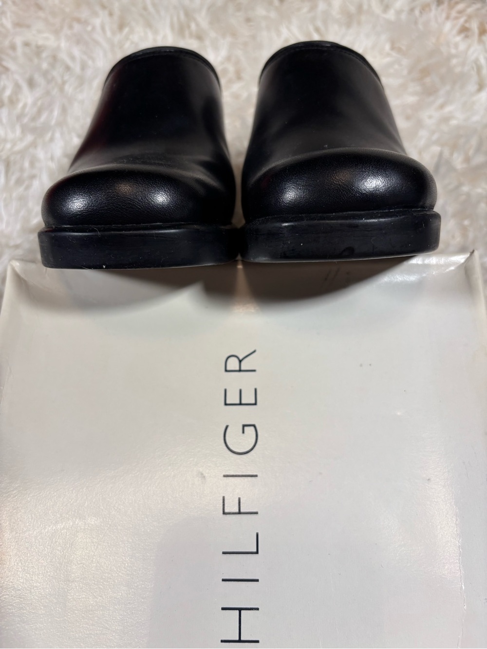 VintageTommy Hilfiger Black Leather Platform Mules Red Insole Accents-size 6 - Picture 2 of 7